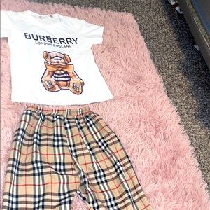 Burberry 2pc set for girl or boy